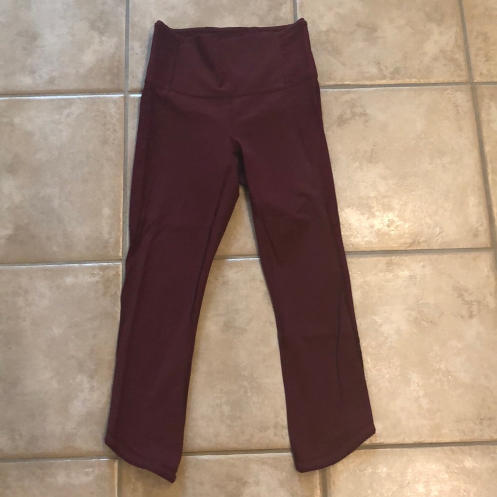 Lululemon leggings/crops size 4